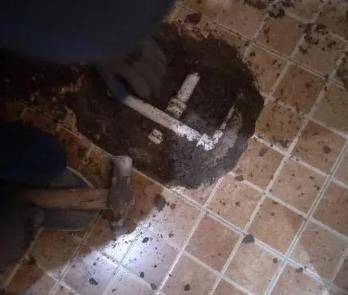巩留卫生间漏水维修公司为您分享下卫生间渗水如何处理及注意事项